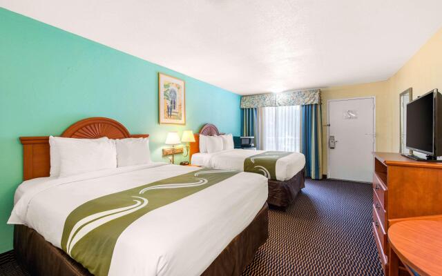 Quality Inn Sarasota North Near Lido Key Beach