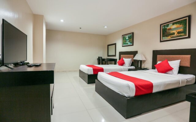 Paragon Tower Hotel