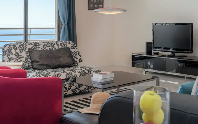 Pool and sea View - Calheta Victory View