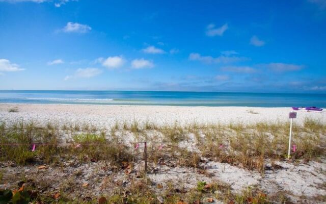 John's Dolphin Way Condo