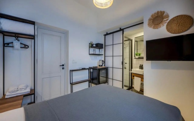 The Easy Rooms Verandah