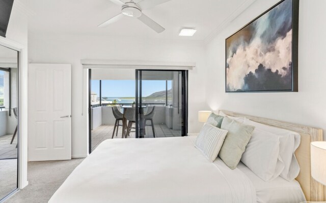 Belle Escapes Luxury Penthouse with Ocean Views