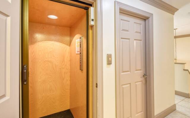 Inlet Indulgence - 5 Br Home
