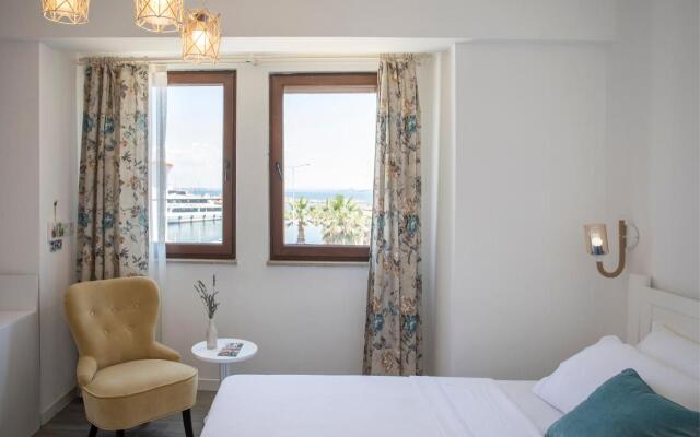 Troas Ada Hotel