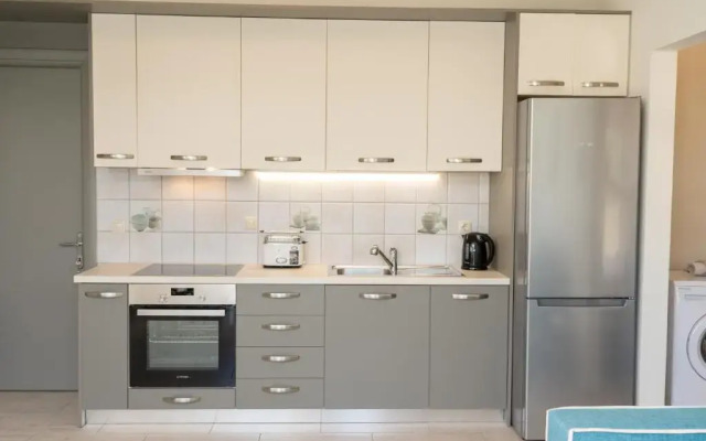 Dendra Apartments at Skala