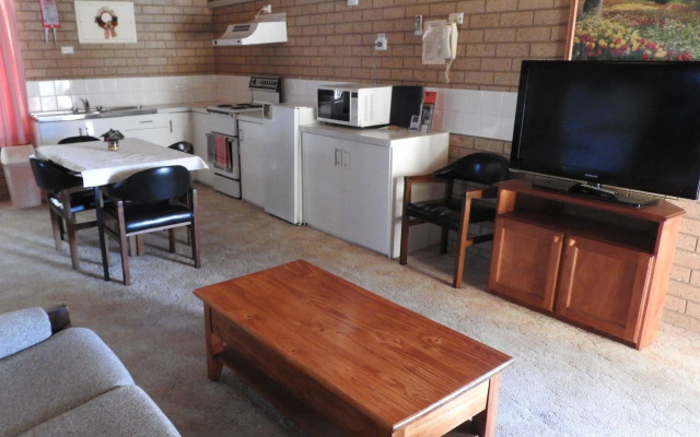 Lone Pine Motel - Corowa