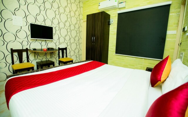 OYO 6869 ECR Grand Residency