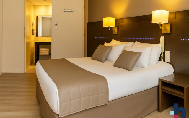 Hôtel Croix des Bretons Lourdes Pyrénées