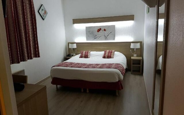 Contact Hotel Utah Beach Carentan