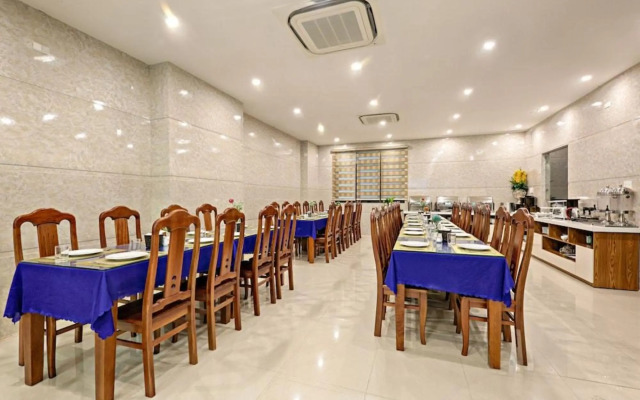 Celina Hotel & Apartment