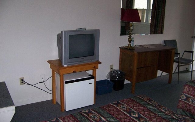 Dolan's Motel