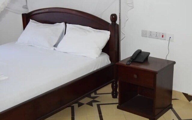 Cassa Palace 18 Grand Rooms with AC