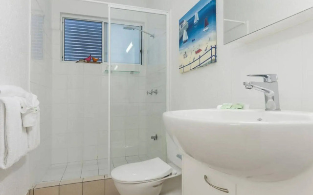 By The Sea Port Douglas