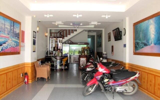 Quynh Nhu Hotel