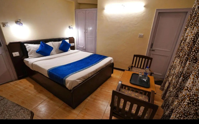 Hotel Atithi Mall Road