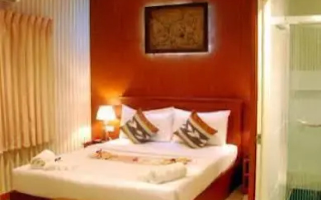 Palm Beach Hotel