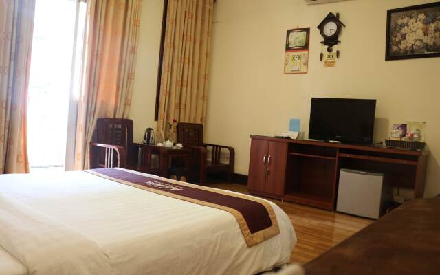 A25 Hotel - 45B Giang Vo