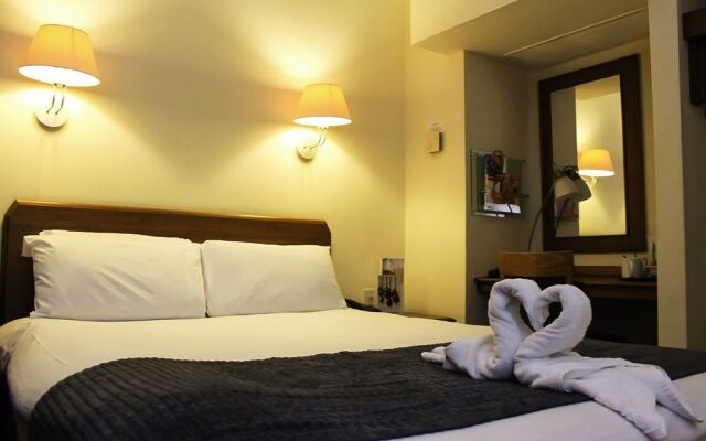 Airport Inn Gatwick