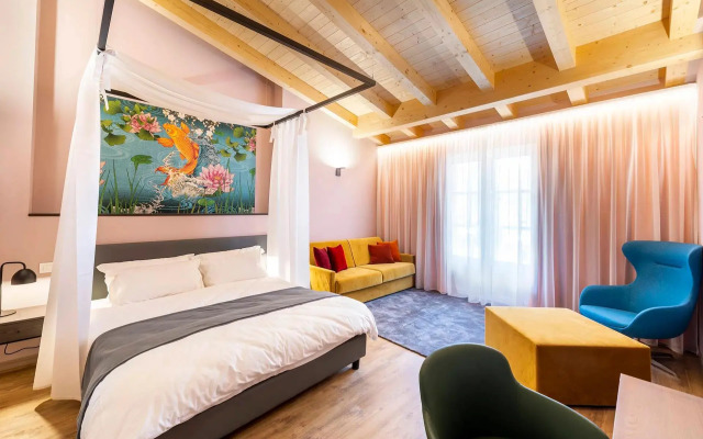 Hotel Regina Del Garda Suite