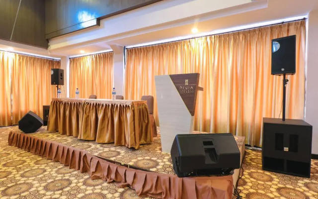 Nivia Hotel