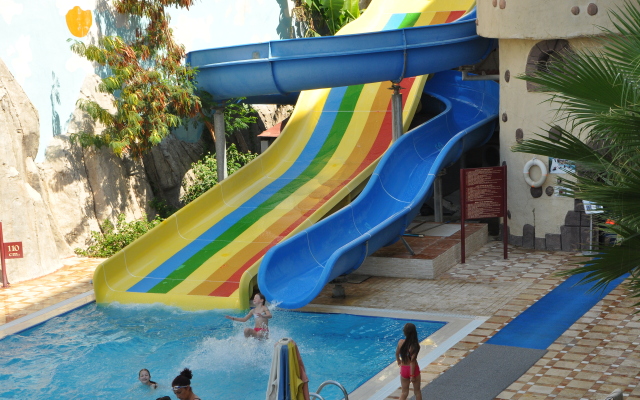 Nova Park Hotel