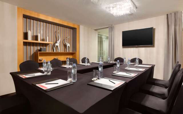 Hotel Ramada by Wyndham Downtown Dubai
