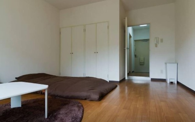 Sunlife Yamashina Apartment