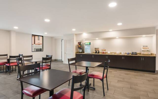 Red Roof Inn Chester