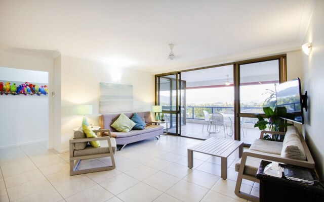 Aqua Marine Boutique Apartment