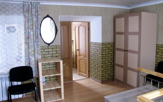 Апартаменты на улице Ермолова 4