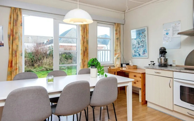 8 Person Holiday Home in Romo-by Traum