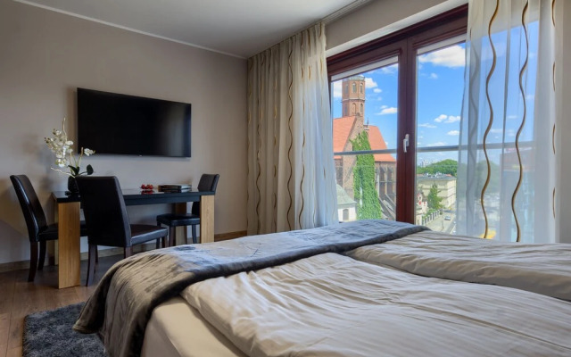 Alibi Apartments