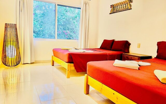 8 Pax Basic Pool Villa
