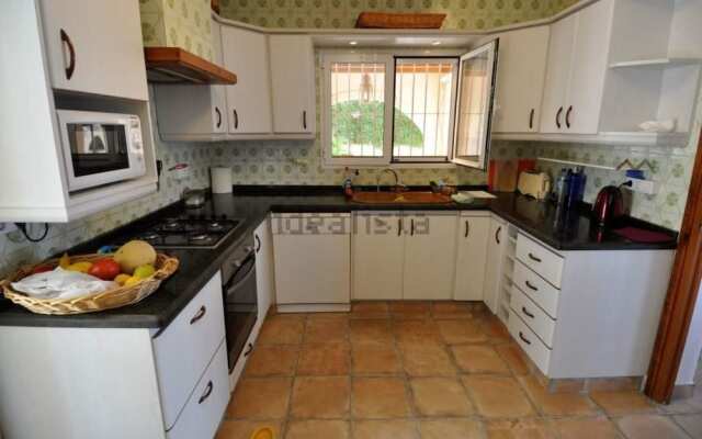 Holiday Home Viola Puchol Javea 4 Bedr 4 Bath