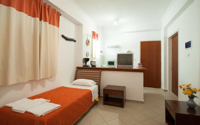 Zarkadis Beach Apartments