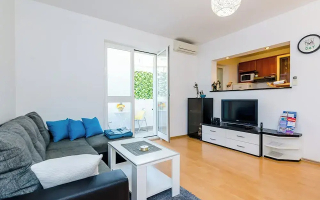 Apartment Antej