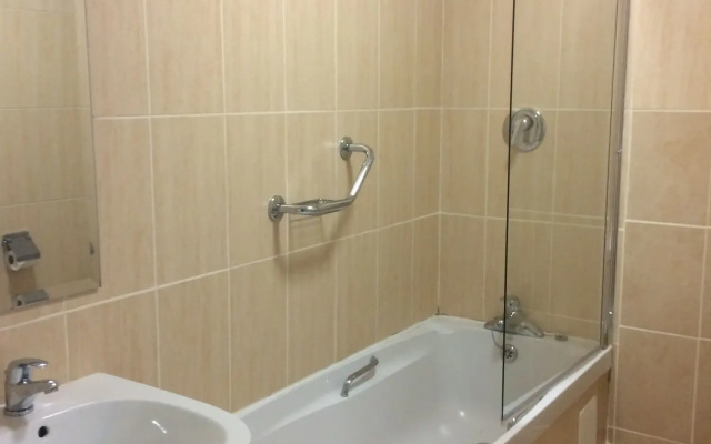 Eviston House Hotel