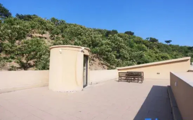 Waterfront Villa Private Tang Homestay (Beijing Badu Heling Branch)