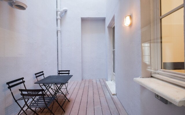 OPERA Le Duplex des Etuves, Patio, Clim