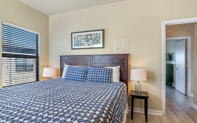 Molokai Villas Riverside 7A