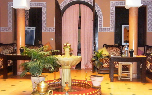 Dar Al Hamra