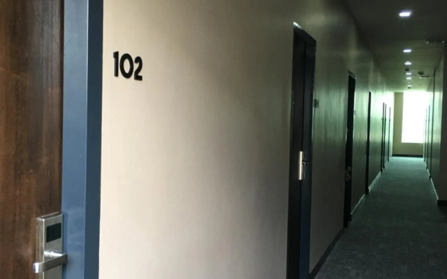 Hotel Zamburger Shah Alam