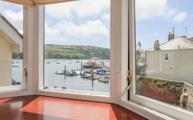 7 Island Quay