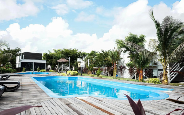 Lakeview Terrace Resort Pengerang