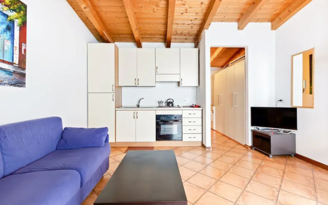 Stylish Loft Porta Romana