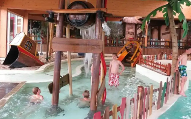 ZEN-Bungalow NO 4 met sauna en hottub