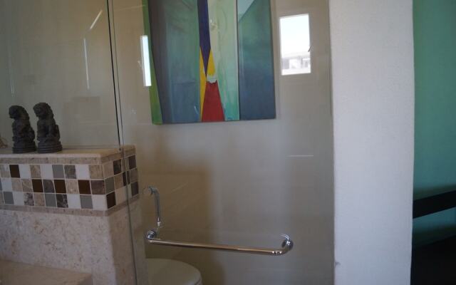 Romantic Zone V399 2 Bedroom