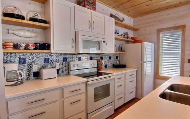 Station Street - 4 Br Townhouse