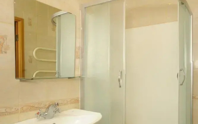 Апартаменты на улице Иртышская набережная 12