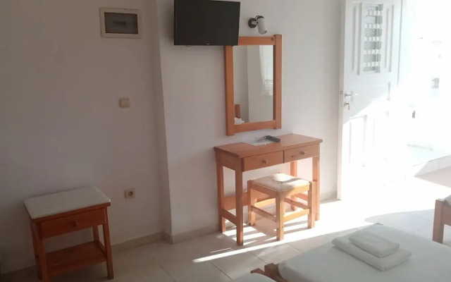 Nikolas Naousa Guesthouse